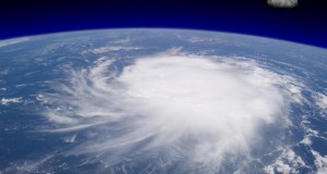 חכמת הקבלה - הוריקן סופה עולם